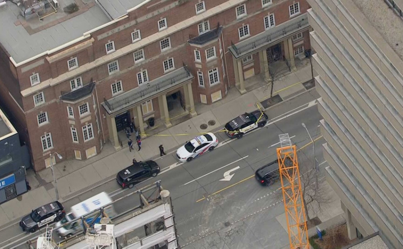 市中心襲擊案    男子腹部中刀情況危殆