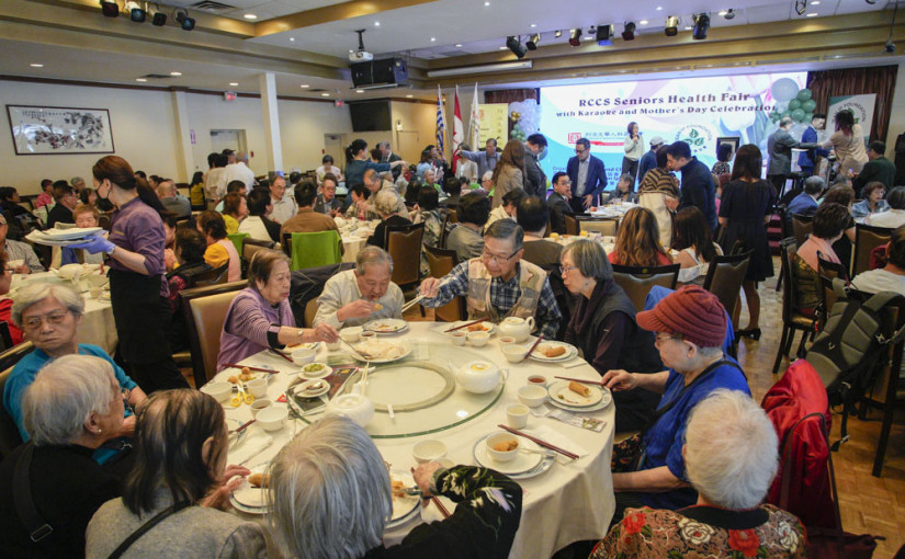 齊慶母親節 逾百長者疫情後首次重聚