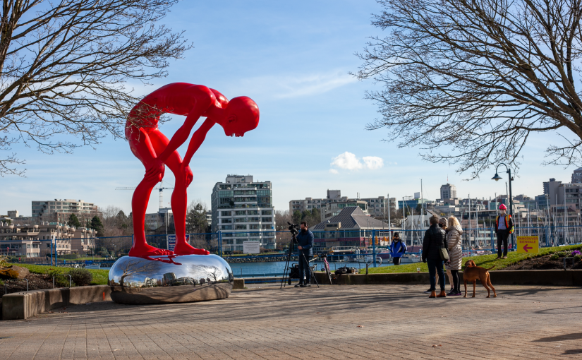 溫哥華福溪海堤裸體「紅孩兒」雕像拆除