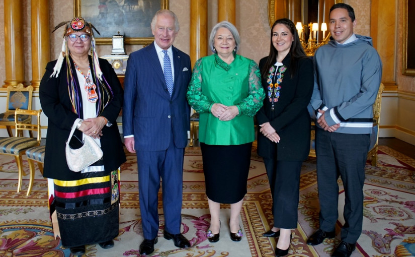 加國總督偕原住民領袖拜會英王查理斯