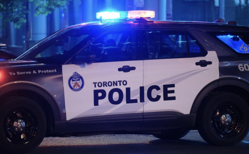 城西深夜有人被刺成重傷 嫌犯逃逸