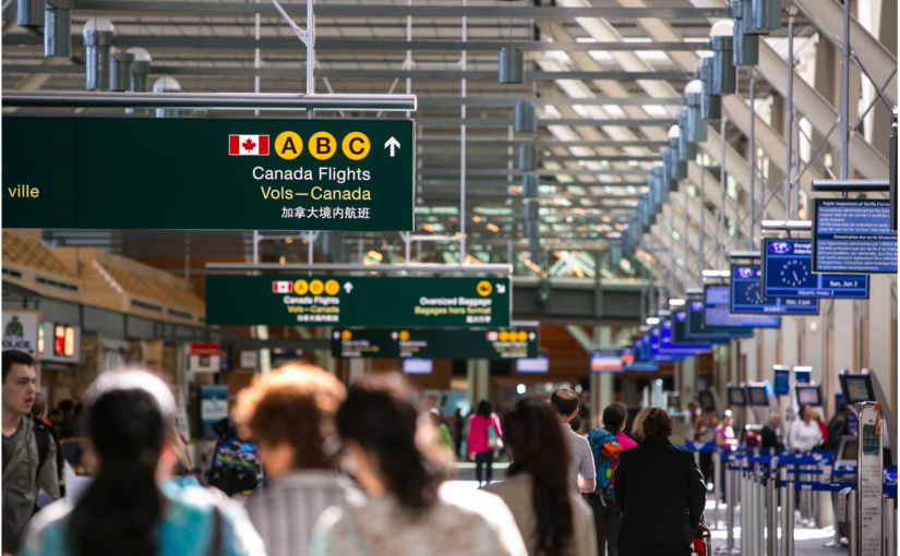 【突發】溫哥華國際機場因空中導航受限  數十架航班延誤