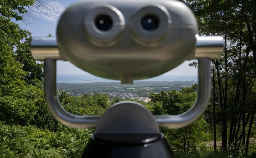 海外遊客不足加拿大旅遊業舉步維艱  45%業者稱無力還債