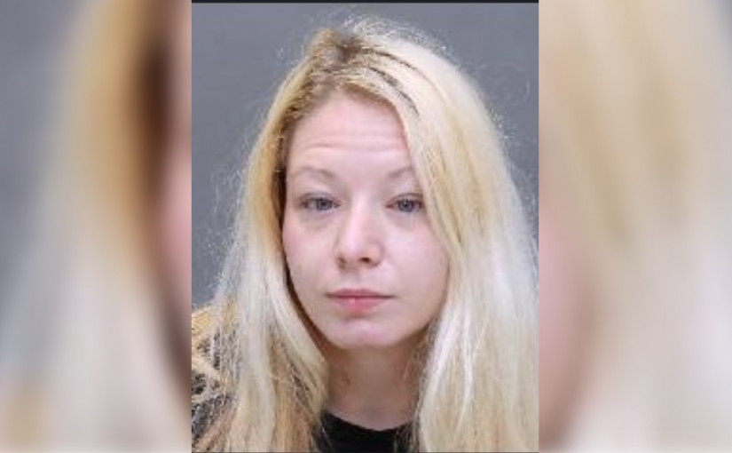 多市女子拒捕開走高檔失車    連撞3車險象環生