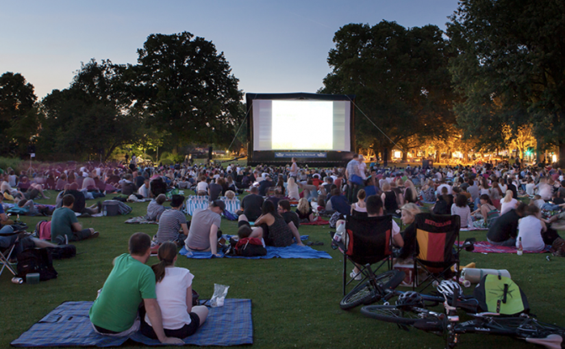 本拿比免費戶外電影將於周五回歸