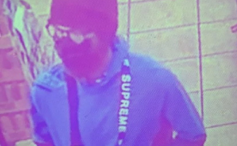 卑詩騎警通緝基隆拿持槍搶劫商店嫌疑人