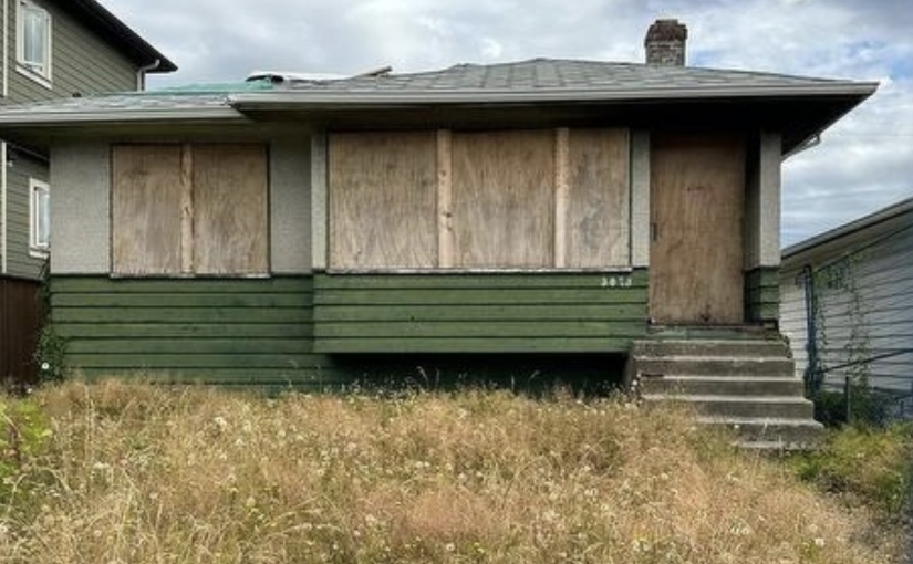 溫哥華被大火燒毀的房子售價高達179.9 萬元