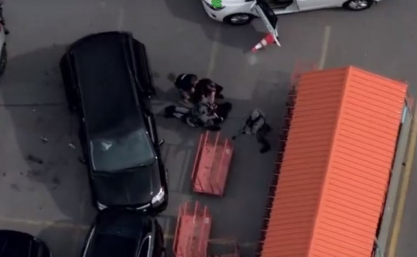 【直升機追蹤立功】  約克警方陸空行動拘捕劫車賊檢獲平治汽車