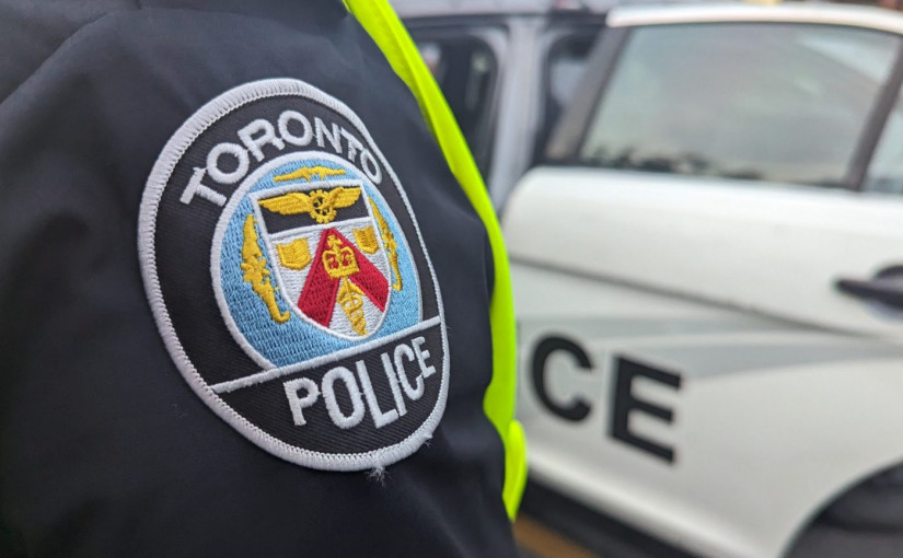 【Toyota Camry偷上偷】 15歲少年涉嫌夥同男子劫車劫錢