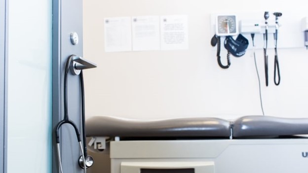 家庭醫生住院期延長一年： 學會說培訓更全面  論者預見更大醫生荒