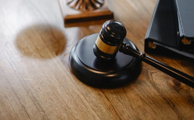 租客沒清理房間被扣押金  華裔母子索償勝訴