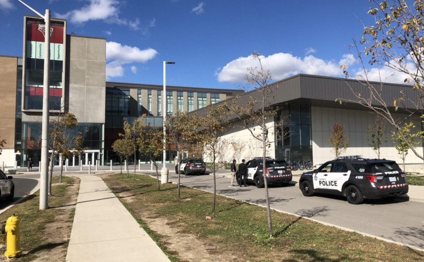 士嘉堡高中學生中刀重傷   兩名學生被捕