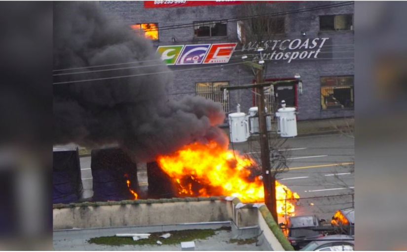 【有片】溫市中心卡車突發大火  油箱破裂  司機驚險逃生！