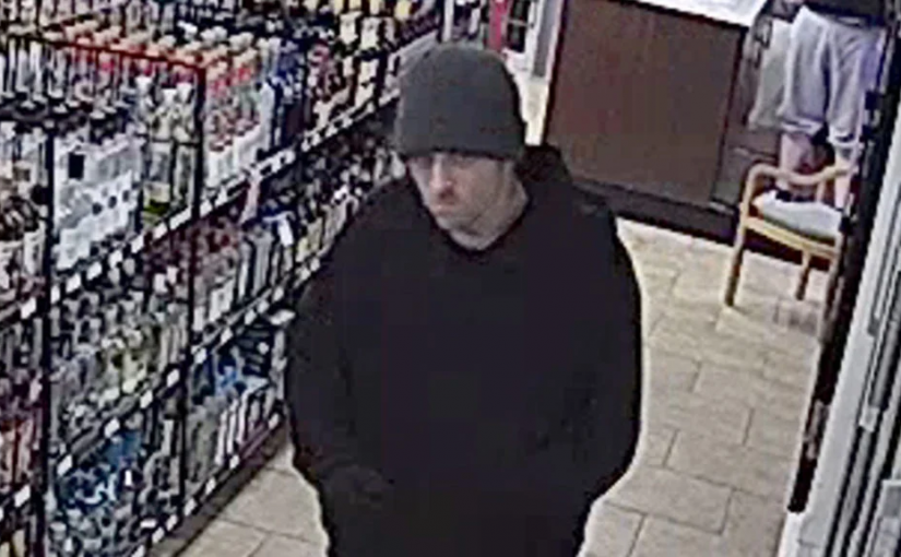 此人多次用所偷信用卡買東西  卑詩警方需協助找到他