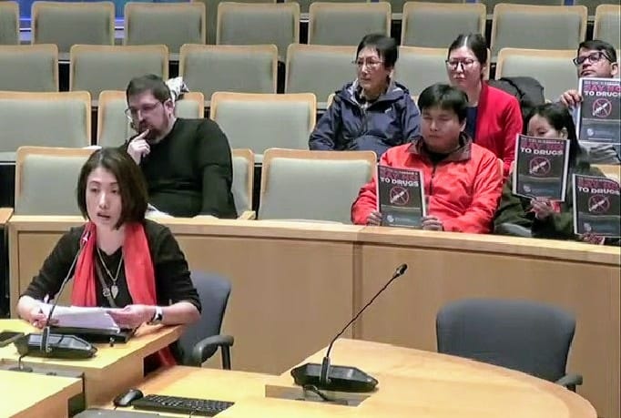 列治文市民就毒品注射屋批評議員 市長指違規打斷發言宣布散會