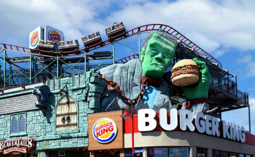 [萬聖節好去處] 科學怪人鳥瞰瀑布旅人 瀑布屋頂過山車可以坐了！