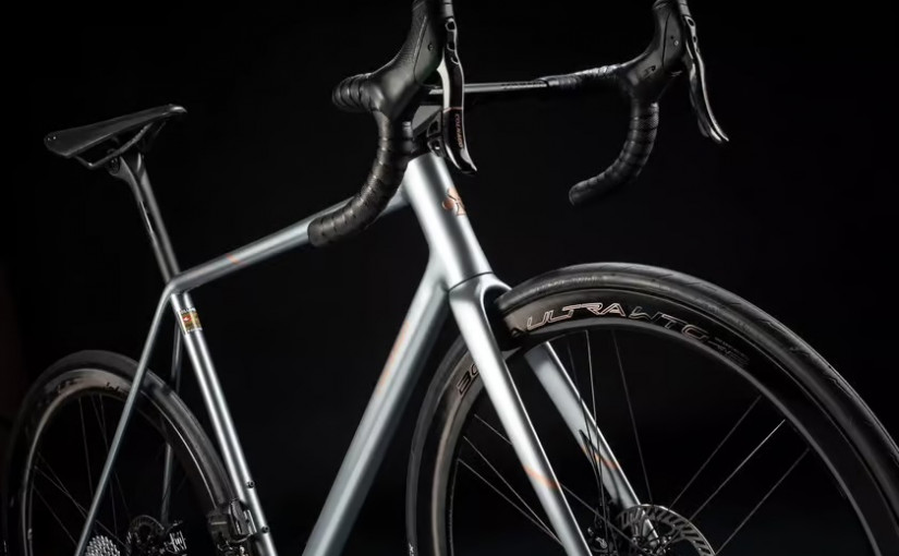 科技| 2024十大單車創新科技：雙鏈條/超快避震器/骨架踏板⋯⋯