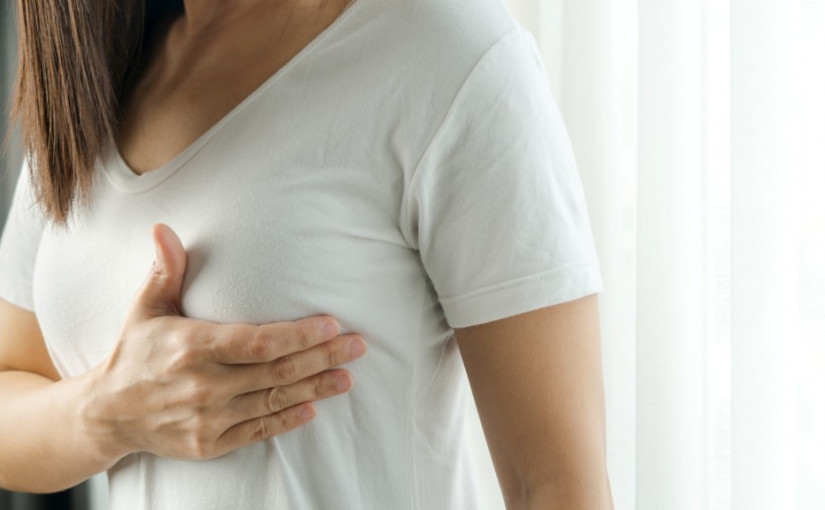 35歲女醫生患惡性乳癌 疑因生活1習慣引發 出現7大症狀速求醫