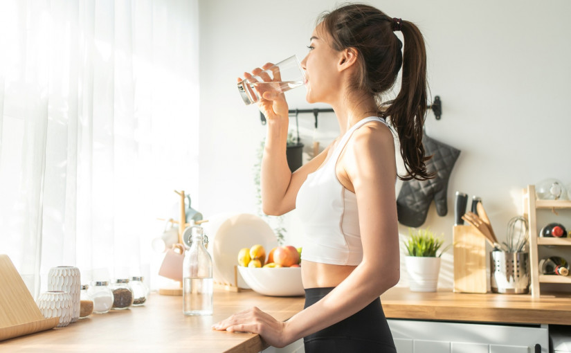 常喝水也未足夠？醫生教6招防大腸癌 每日喝1匙這種油最有效