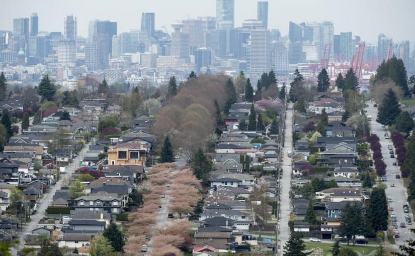 房市有復蘇跡象嗎？7月銷售比去年同期降2%