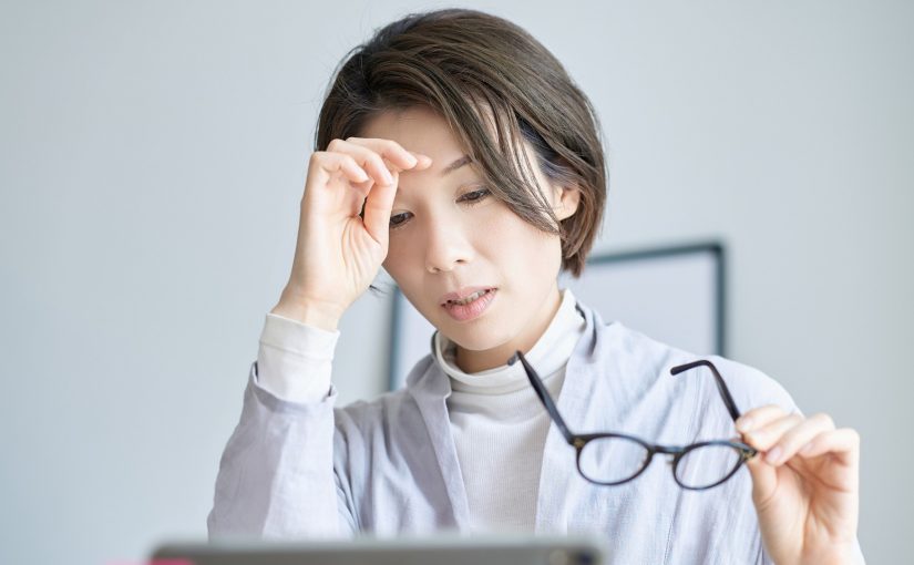 更年期｜不只潮熱心煩 解構48種更年期徵兆 眼乾脫髮皮膚變差如何改善？