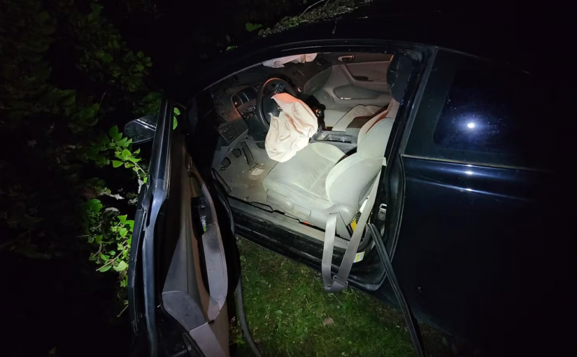 卑詩「N」牌司機酒駕超載撞入民宅  連車尾箱內也有人！