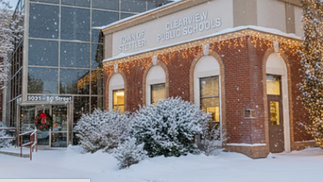 亞省一青少年社媒上對一所高中學生發出槍擊威脅被捕